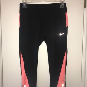 Nike Dri-fit Crop Leggings